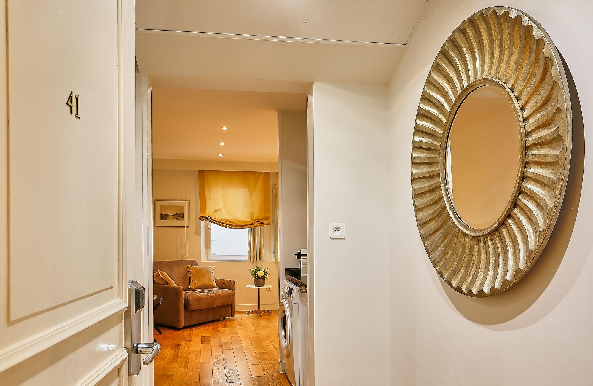 Apartments Du Louvre - St-Honore パリ エクステリア 写真