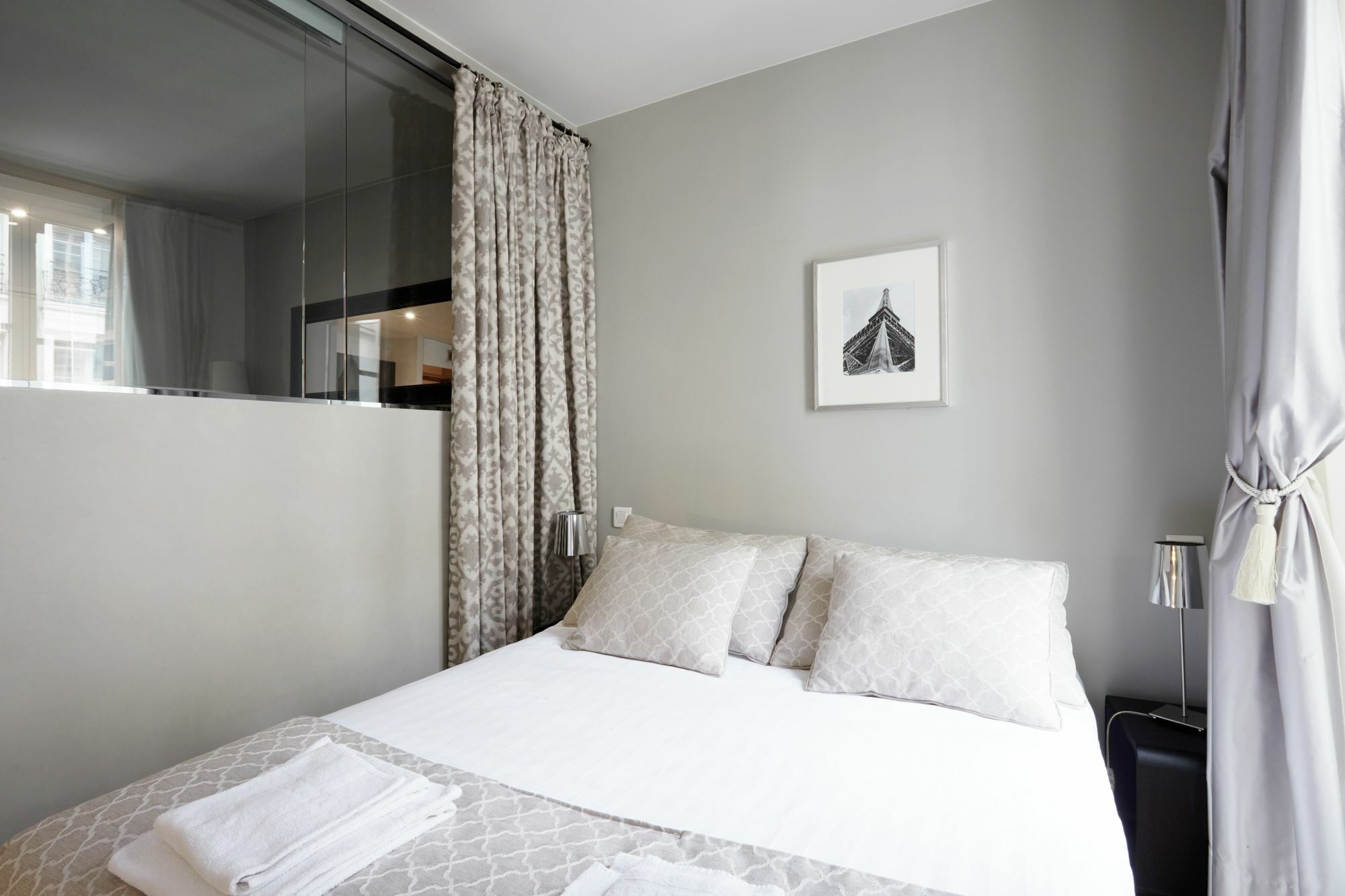 Apartments Du Louvre - St-Honore パリ エクステリア 写真